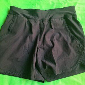 Lands End Black Lined Swim Shorts Swim Bottoms Women’s size 6